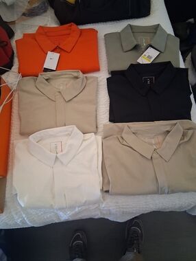 Nike 24.7 Polo's - White, Black, Orange, Beige, Gray.Left Large Right Med Grey S